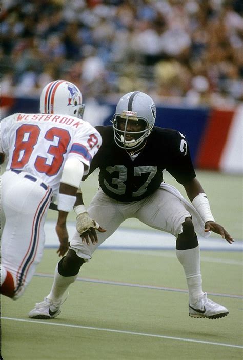 Foxborough Ma Circa 1980 S Defensive Back Lester Hayes Of The Artofit