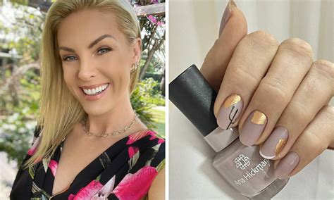 Ana Hickmann Ensina A Incrementar Esmalte Nude Trends
