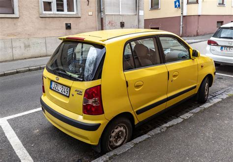 R Ckansicht Hyundai Atos Prime Mk Facelift In Tweety Yellow