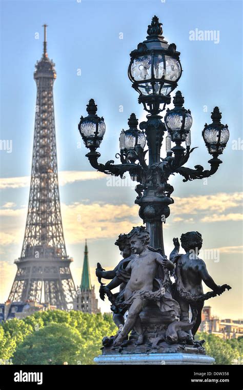 Alexander Bridge Paris Hi Res Stock Photography And Images Alamy