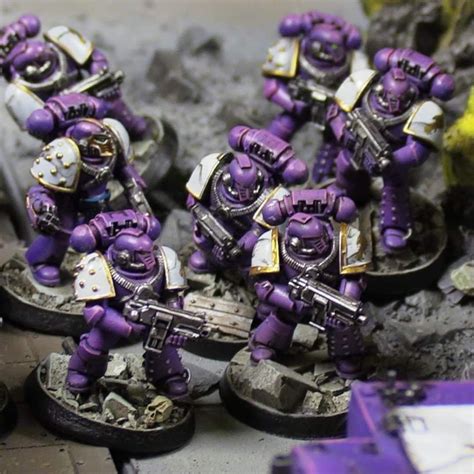 Pin By That Guy On Slaanesh Csm Warhammer K Miniatures Warhammer