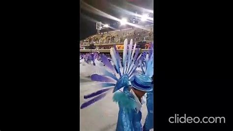 Cristina Ferreira Cumpre Sonho E Assiste Ao Desfile De Carnaval Do