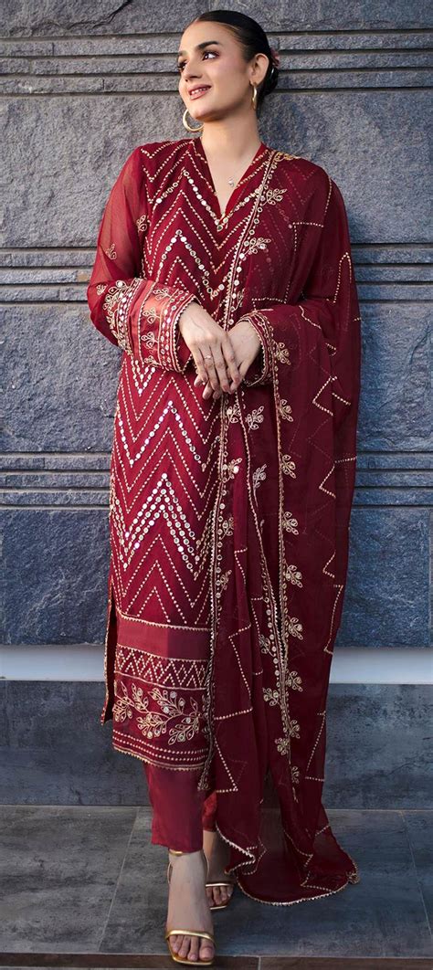 Festive Party Wear Reception Red And Maroon Color Georgette Fabric