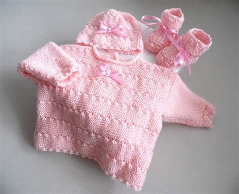 Tricot Bebe Brassiere Rose Bb Fille Bonnet Chaussons Tricotes Main