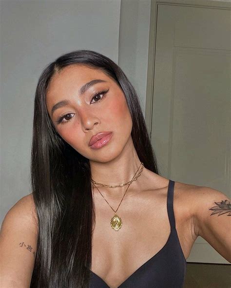 Nadinelustreselfie Nadine Lustre Nadine Lustre Fashion Beauty