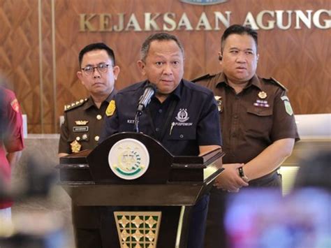 Komisaris Utama Pt Sariwiguna Bina Sentosa Diperiksa Terkait Korupsi