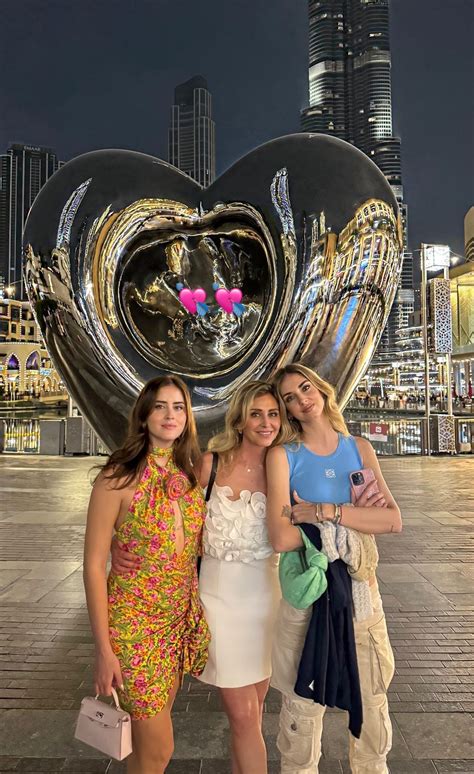 Chiara Ferragni Scappa A Dubai Per Le Vacanze Di Pasqua Con Figli E