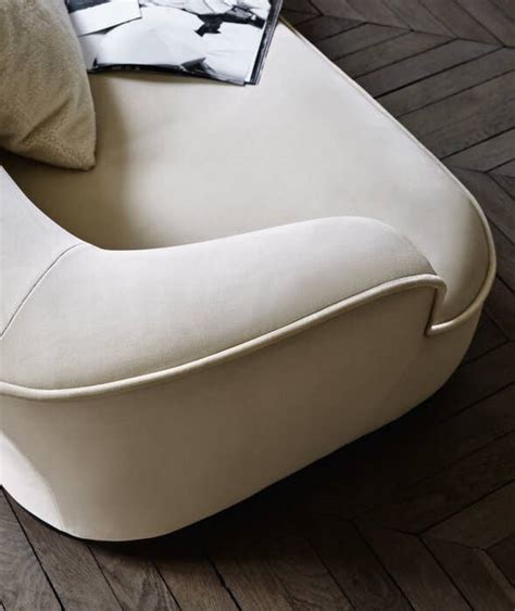 Lilum Sofa Maxalto