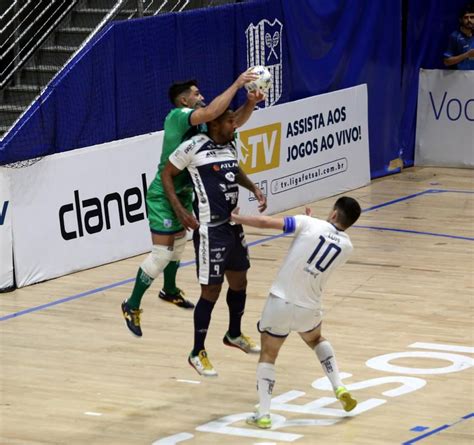 Pato Futsal Cai Uma Posi O Ap S Perder Para O Minas Pela Lnf Di Rio