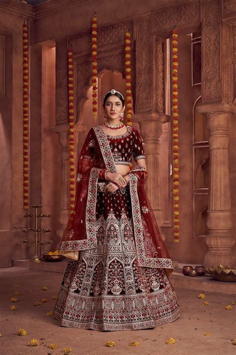 45 Ravishing Maroon Bridal Lehenga Designs To Swoon Over 60 Off