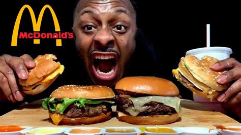 Mcdonalds Burgers Mukbang Trending Now Food Revieweating Show