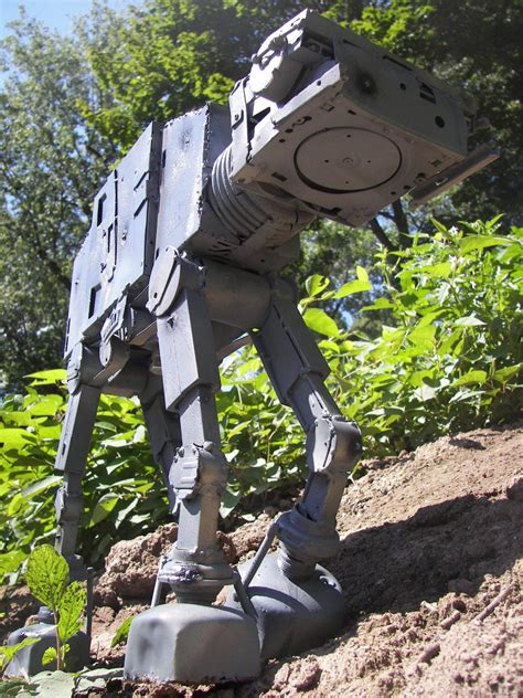 Handmade Star Wars AT-AT Model | Gadgetsin