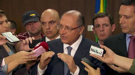 Alckmin diz que Arsesp deu reajuste correto para Sabesp Últimas