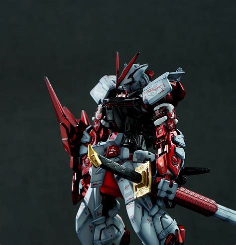 GUNDAM GUY RG 1 144 Astray Red Frame Sengoku Customized Build