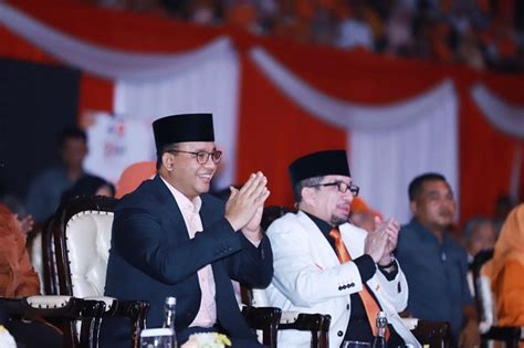 Anies Mau Dikawinkan Cawapres Ganjar Pks Anies Tetap Capres Herald Id