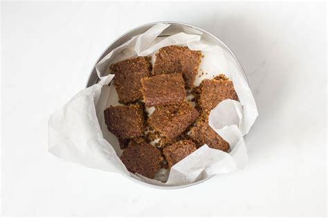 The Perfect Traditional Yorkshire Parkin Recipe