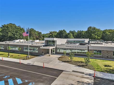 Douglas Elementary Saugatuck Public Schools