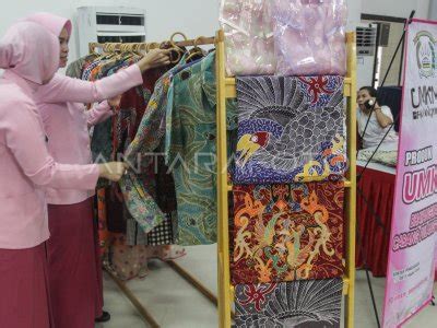 PAMERAN PRODUK UMKM DI POLDA KALIMANTAN TENGAH ANTARA Foto