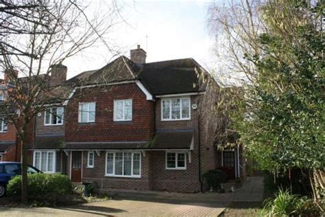 Property Valuation 11c Parkside Road Reading Rg30 2da