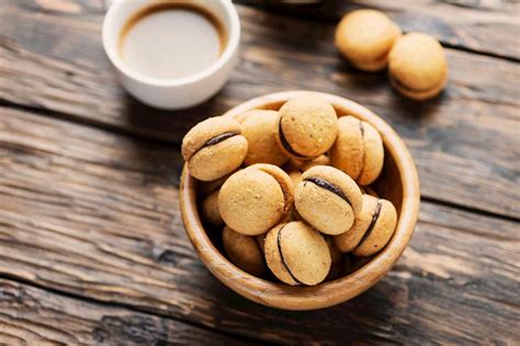 Baci Di Dama Authentic Recipe Tasteatlas