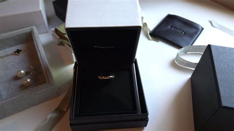 Unboxing Chanel Coco Crush Beige Gold Mini Ring Mod Shot Youtube