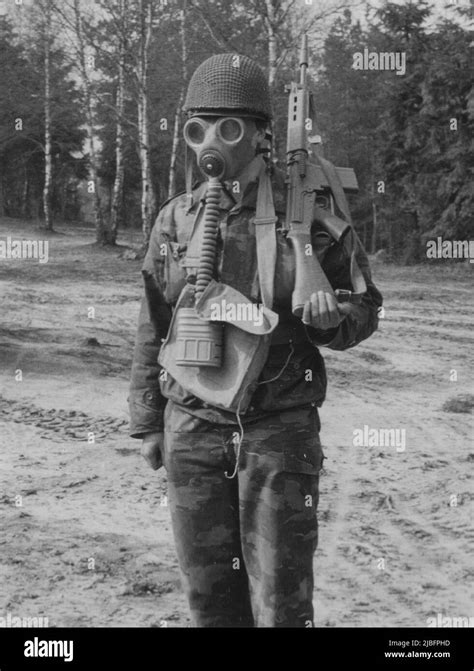 Fn Fal Black And White Stock Photos And Images Alamy