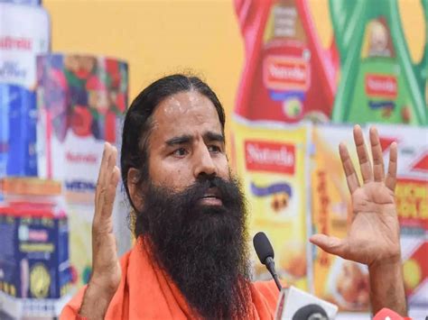 Baba Ramdev Patanjali बाबा रामदेव यांच्या पतंजलीला ४ कोटी रुपयांचा