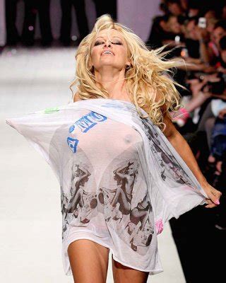 Pamela Anderson Ass Porn Pictures Xxx Photos Sex Images Pictoa