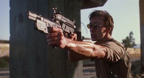 Nemesis 1992 La Critique Du Film Le Test Blu Ray