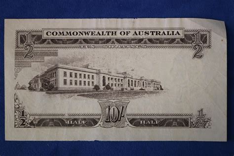 Lot - AUST 10 SHILLING NOTE