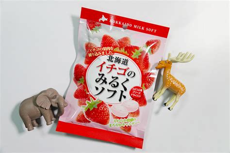 【開箱】家樂福草莓季正式開跑！為你試吃8款異國草莓口味食品 上報 生活