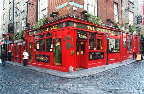 The Temple Bar | Dublin Information and Pictures 2013 | World For Travel