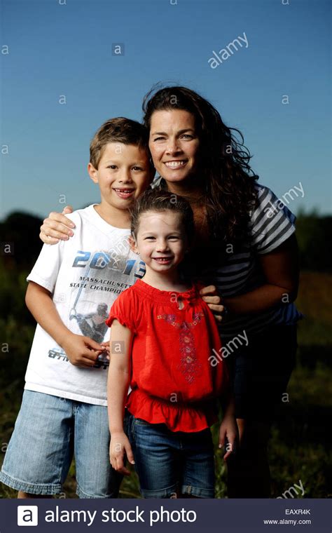 Former ice skating champion Nancy Kerrigan and family Stock Photo ...