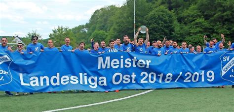 Fußball Landesliga Ost SV Schwarzenbach steigt in Verbandsliga auf