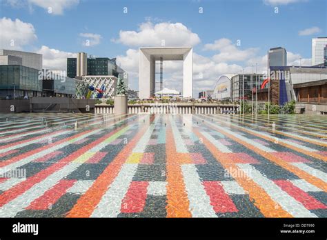 la defense paris stock photo alamy
