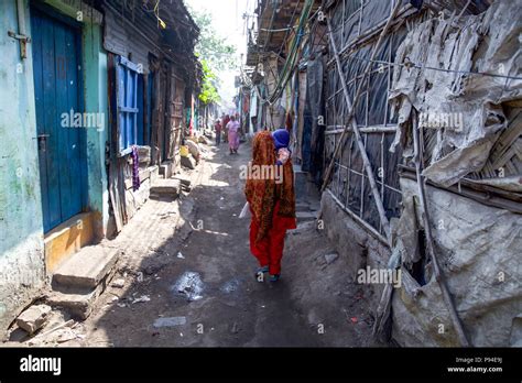 Streets And People Of Kolkata India Stock Photo Alamy