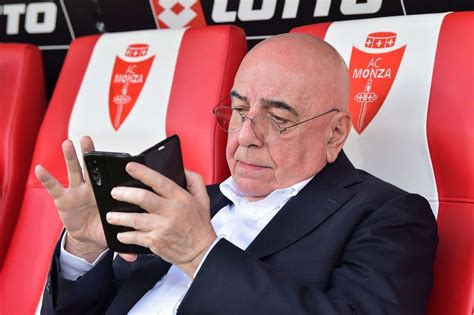 Galliani Desmente Rumores N O H Negocia Es Para A Venda Do Monza