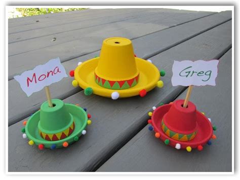 Diy Cinco De Mayo Candy Filled Sombreros Placecards And Centerpiece