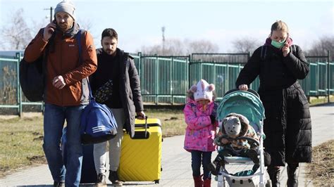 Ukraine Invasion Charities Urge Uk To Welcome Thousands Of Refugees