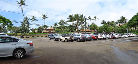 Snorkeling Poipu Beach Park Is Decent, Busy & At A Lovely Beach