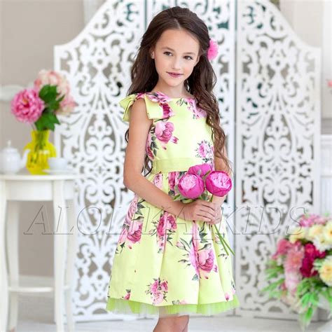 🛍 Внимание Новинка 🛍 Нежное платье из атласной ткани с цветочным ...