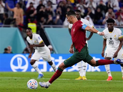 Cristiano Ronaldo del insólito gol anulado al penal que le permitió