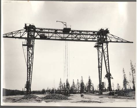 Фотография видовая, ч/б. «Камнерезка ТОО «Габбро» (с 1979 г. долгострой ...