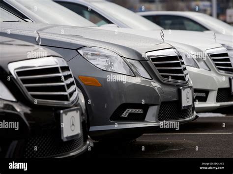 A Mercedes Benz Car Dealership Stock Photo Alamy