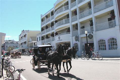 Lilac Tree Suites & Spa on Mackinac Island · Mackinac.com