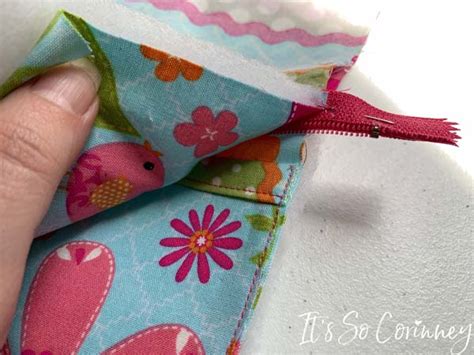 Zippered Coin Purse Sewing Tutorial Its So Corinney