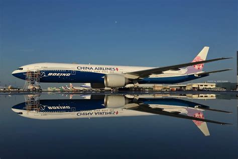 Pin by MAX PU on 飛機 China airlines Boeing Commercial aircraft