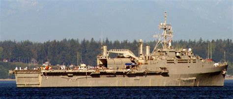 Uss Ogden Lpd 5 Austin Class Amphibious Transport Dock Landing Ship