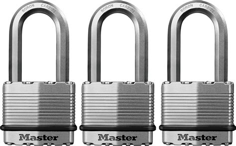 Master Lock M Xtrilh Magnum Heavy Duty Outdoor Padlock With Key Pack