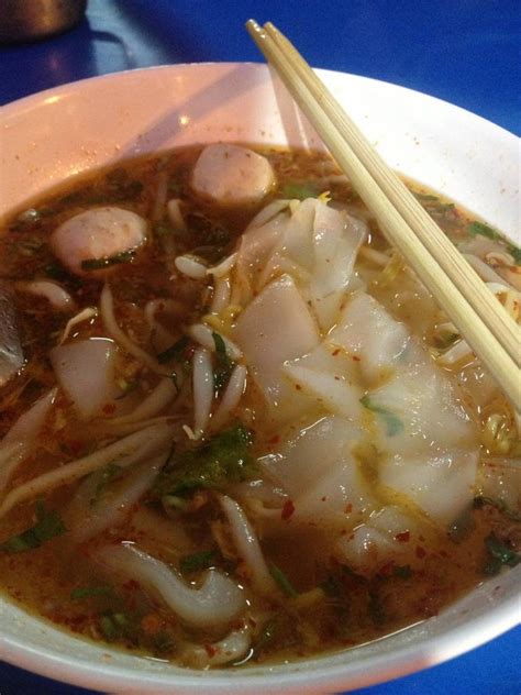 ร้าน ก๋วยเตี๋ยวเรืออโยธยา รีวิวร้านอาหาร